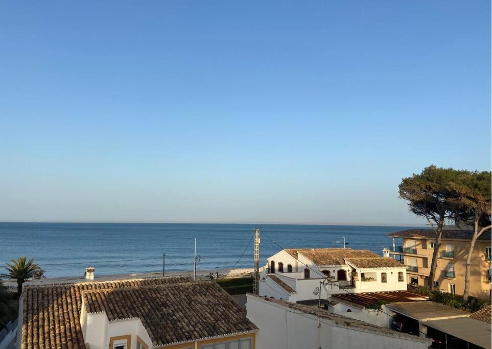 Seafront With Terrace And Views In *